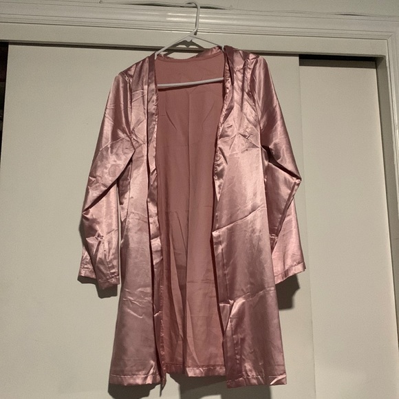 Pink Satin Robe - Picture 1 of 2